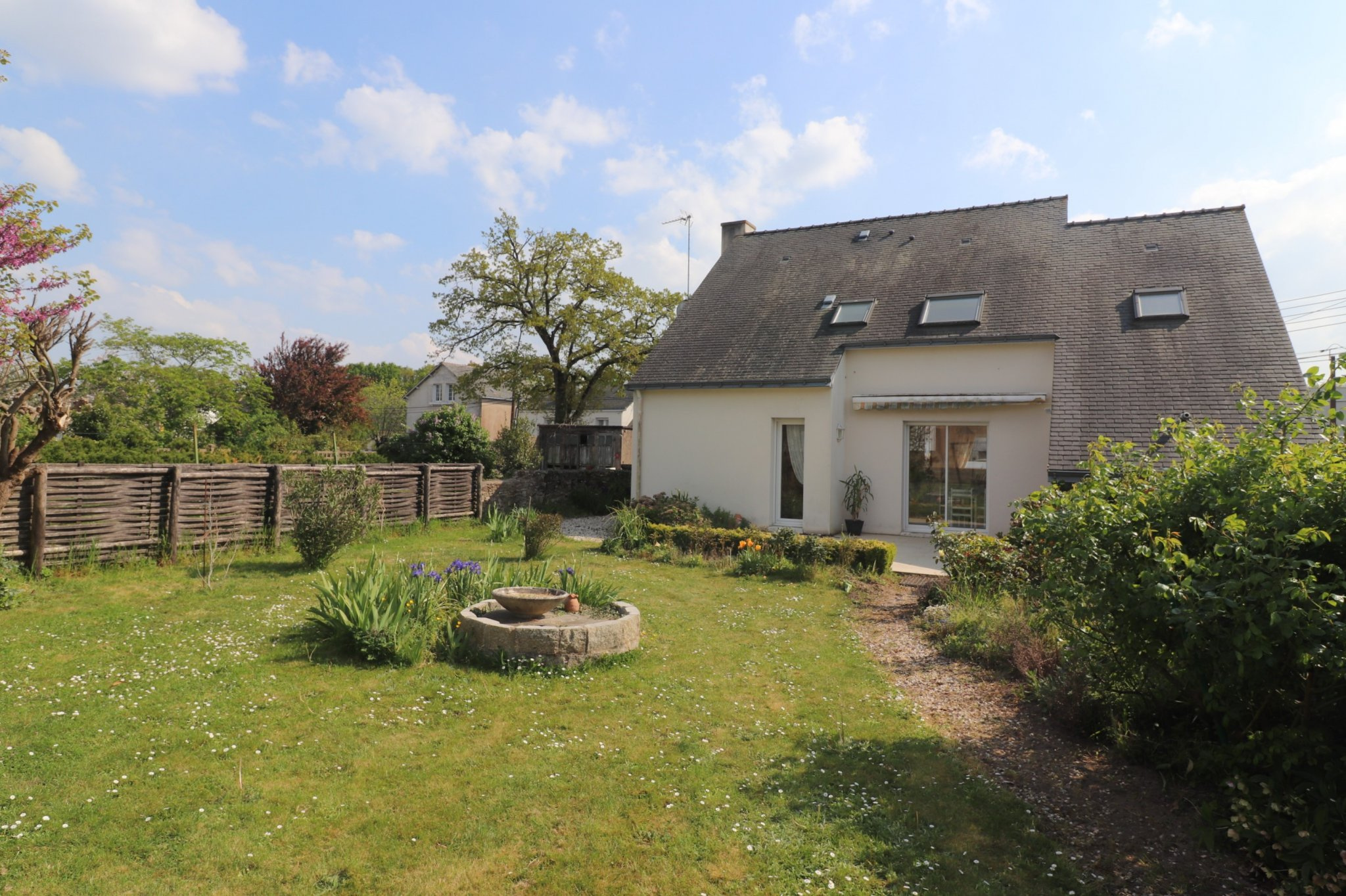 Maison De L Enfance La Chapelle Des Marais